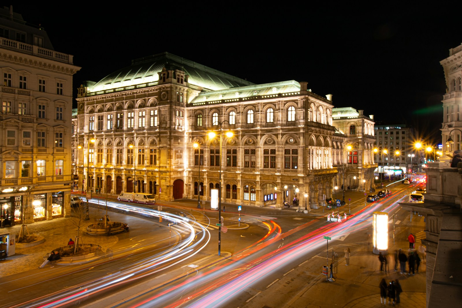 Top Concert & Cultural Highlights in Vienna – including Hotel & Ticket Tips